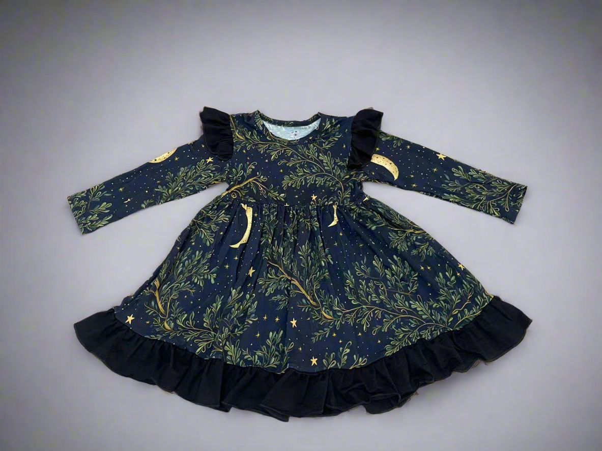 Witching Hour Winter Flutter Twirl