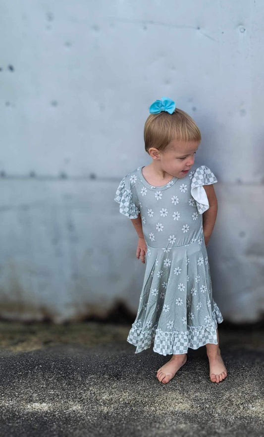 Meadow Magic Flutter Twirl